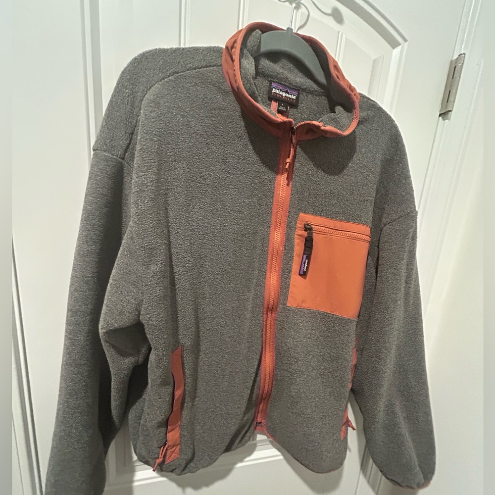SOLD EUC Patagonia Synchilla fleece jacket women’s L